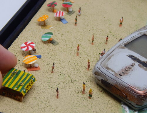 Goiânia recebe exposição de miniaturas feitas a partir de lixo eletrônico