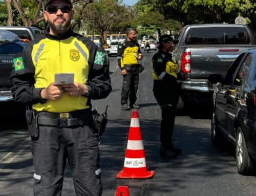 Na Semana Nacional do Trânsito Goiânia tem blitz educativa sobre uso da seta