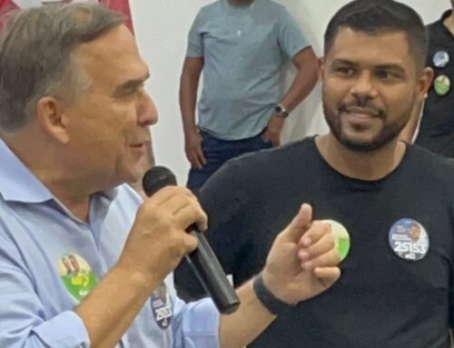 Romário Policarpo promove reunião entre Sandro Mabel e servidores municipais